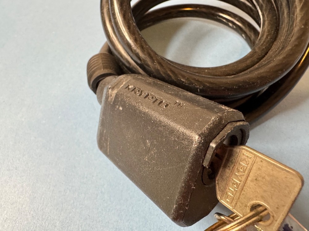 Krypto Cable Lock with Key - Secure bikes, Lock tools, Secure chairs, Flexible!