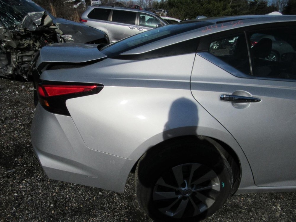 ALTIMA 2020 Glove Box 1017032