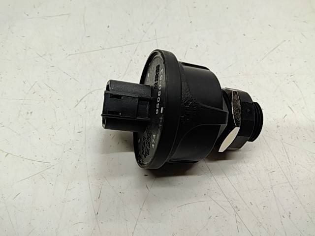 2 Position Key Switch - 2000 Polaris NOS