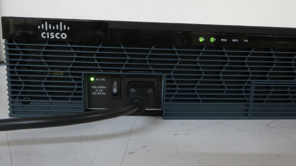 CISCO 2911/K9 INTERGRATED SERVICE ROUTER
