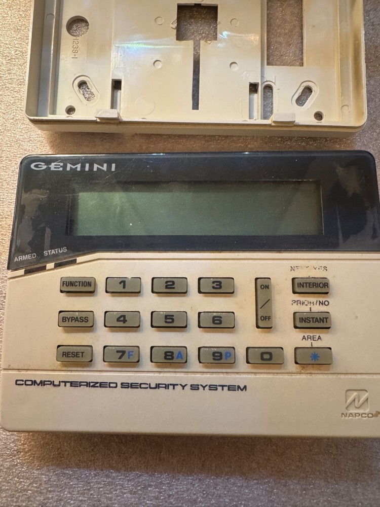 GEMINI / NAPCO Keypad Model GEM-RP1CAe2