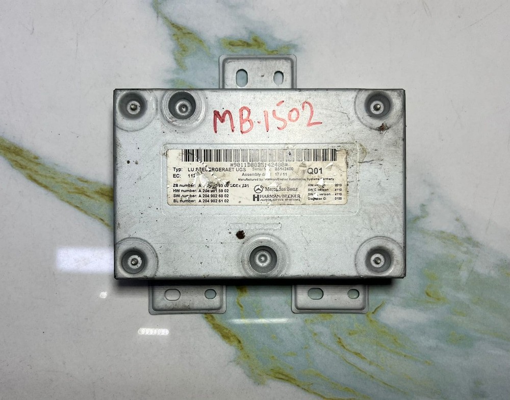 2010-2015 Mercedes-Benz C250 Media Interface Control Module A1729009302