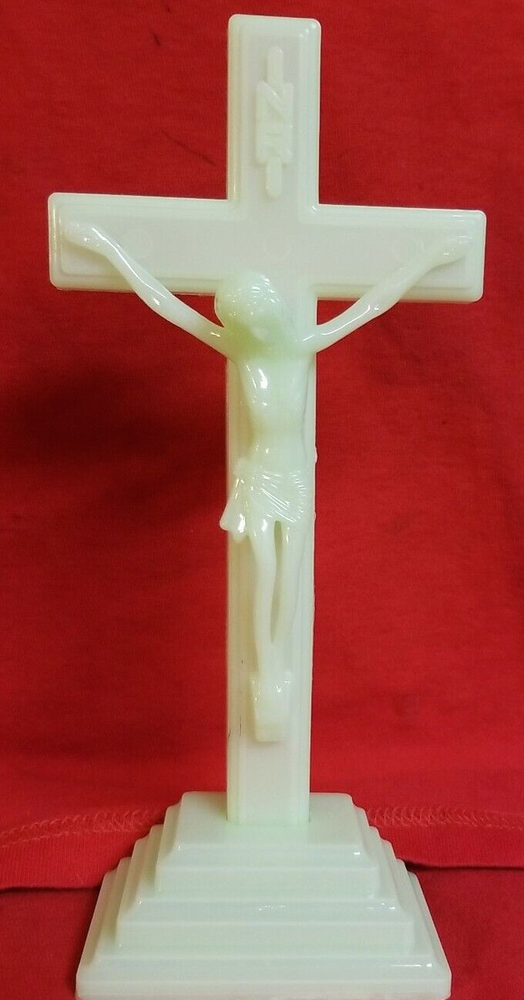 CHRISTIAN.CATHOLIC STANDING CROSS GLOW IN DARK 9X4"