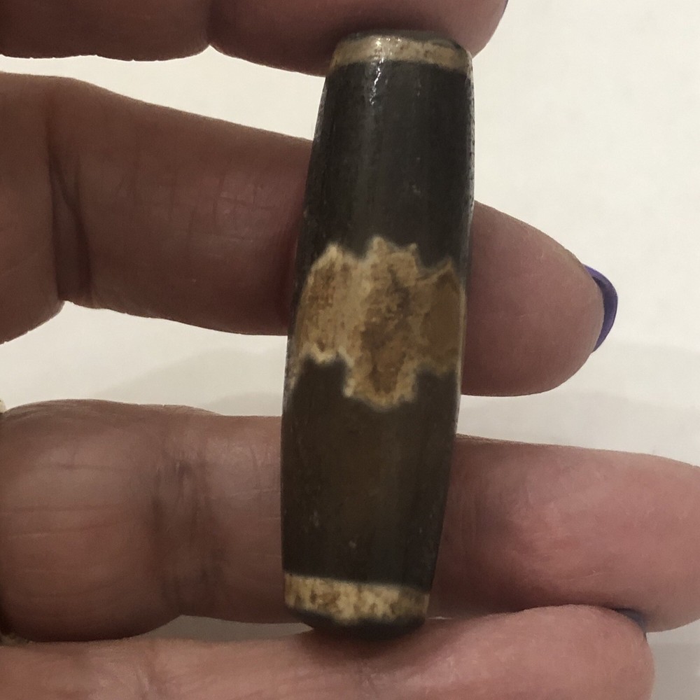 Tibetan Old Agate "Longevity / Bat" Dzi Bead
