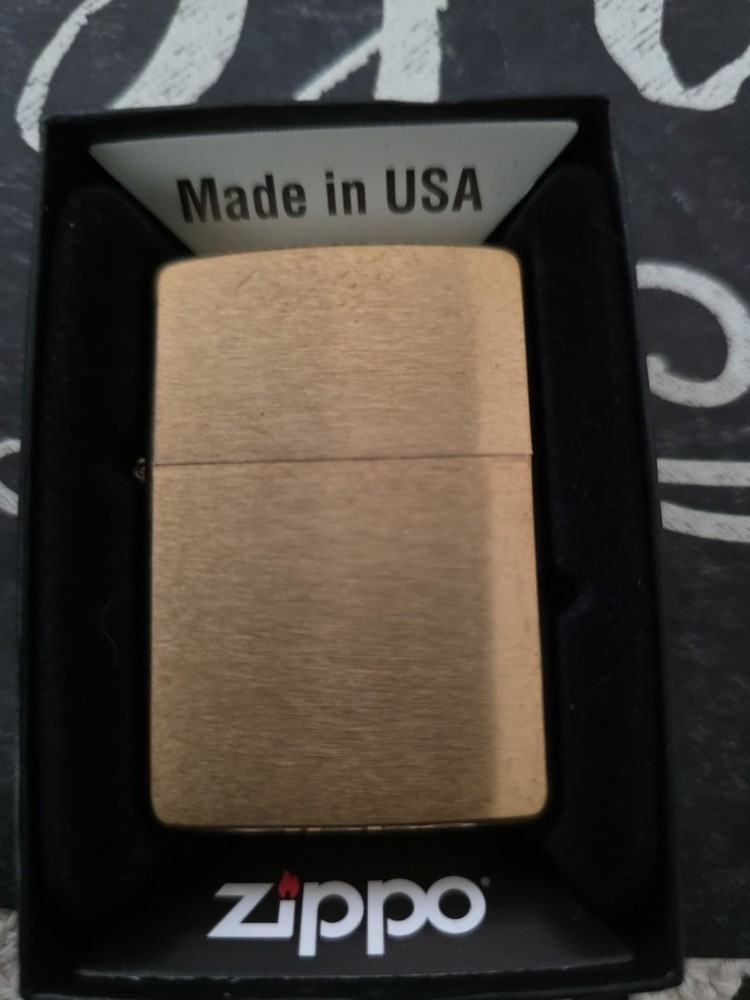 Zippo Brass Pocket Lighters (204B)