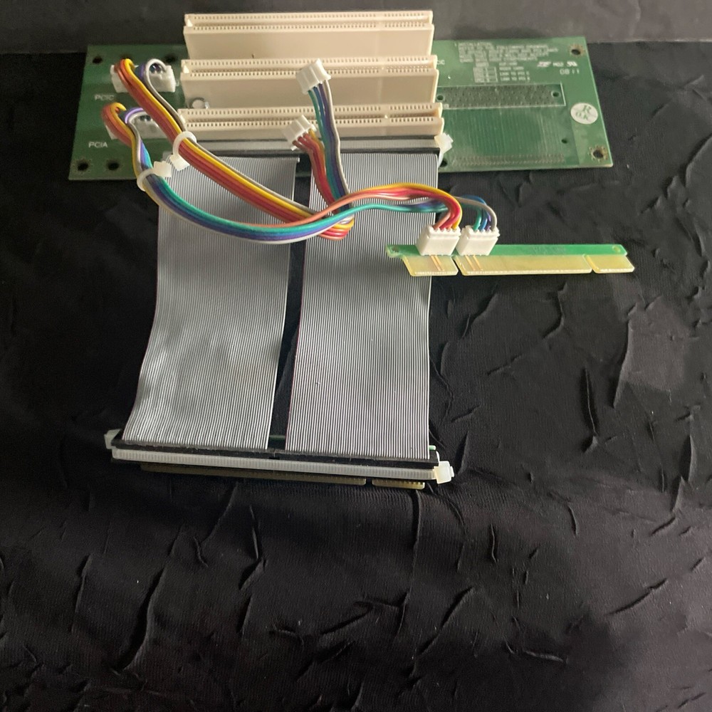 PCI3-B1 3-Slot PCI Riser Card + Cable (CA)