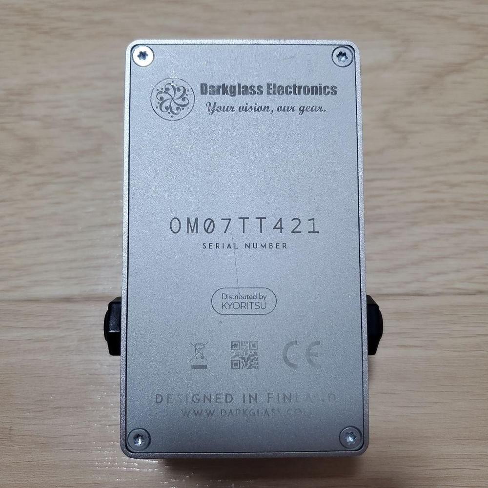 Darkglass Electronics B3K V2 with box