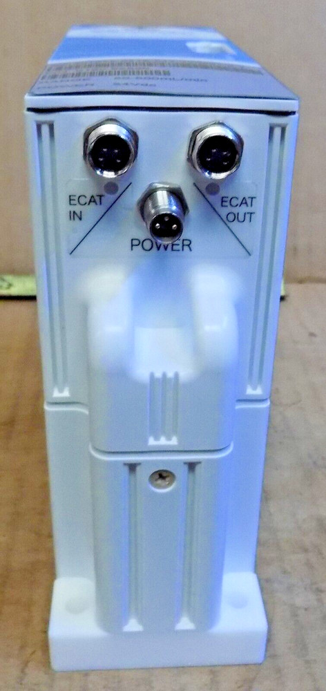 new APPLIED MATERIAL 0190-62896 flow controller 50 - 500 ml/min range