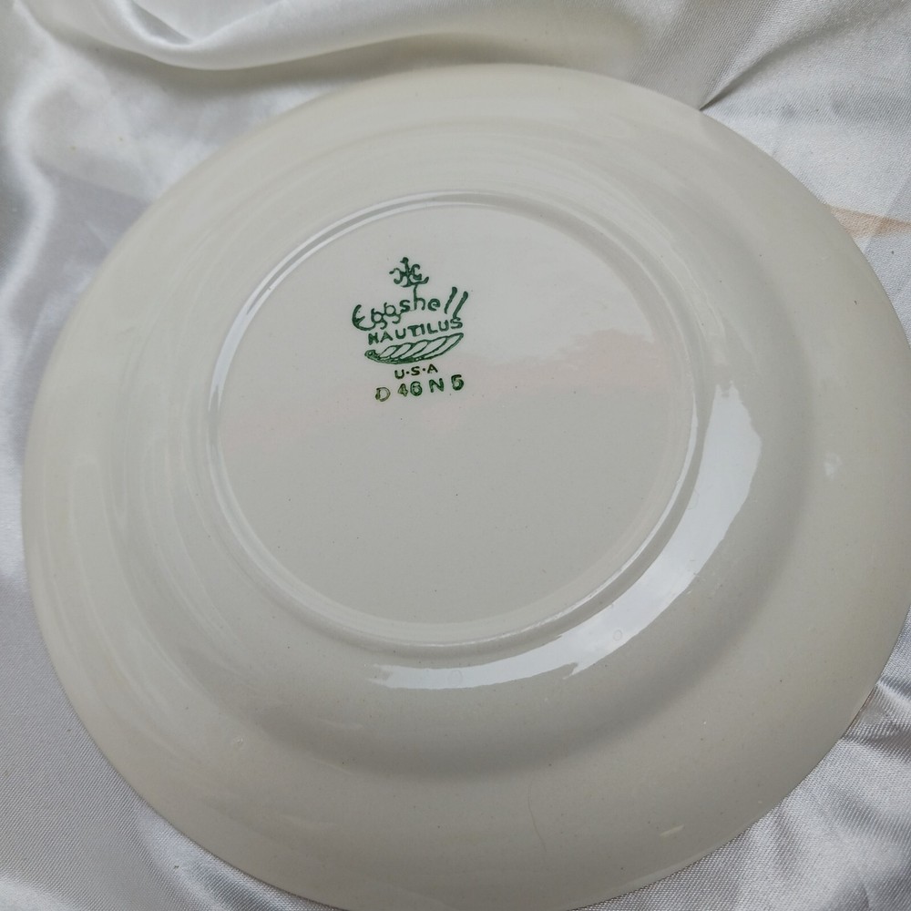 HOMER LAUGHLIN EGGSHELL NAUTILUS ROCHELLE DINNER SET 4 PLACE SETTINGS-28 PIECES