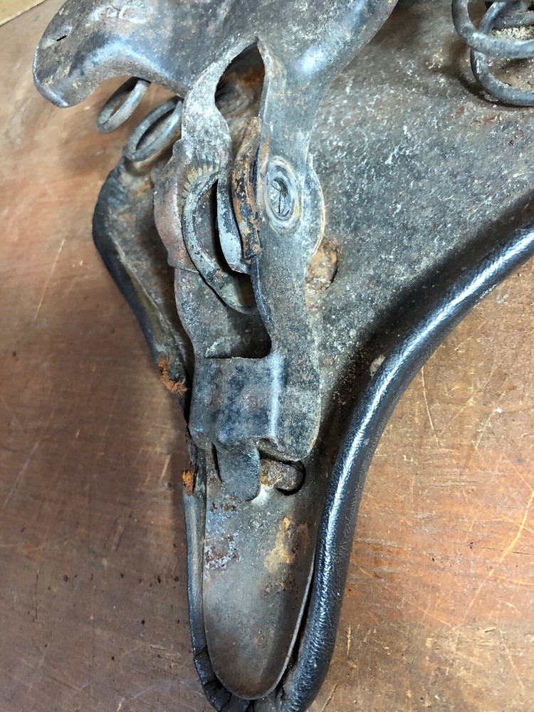 Vintage Troxel Spring Men’s Bicycle Seat