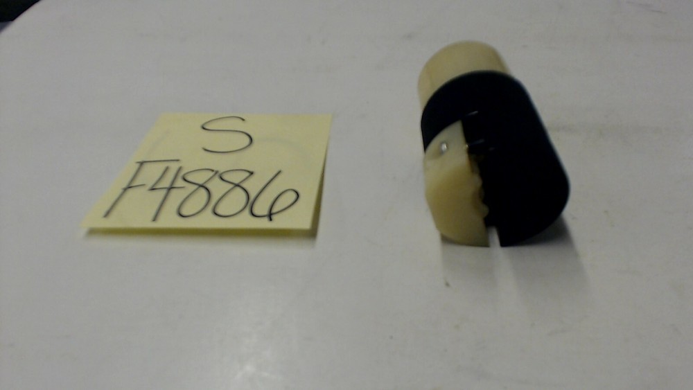 Humbell 7101C Twist Lock Connector