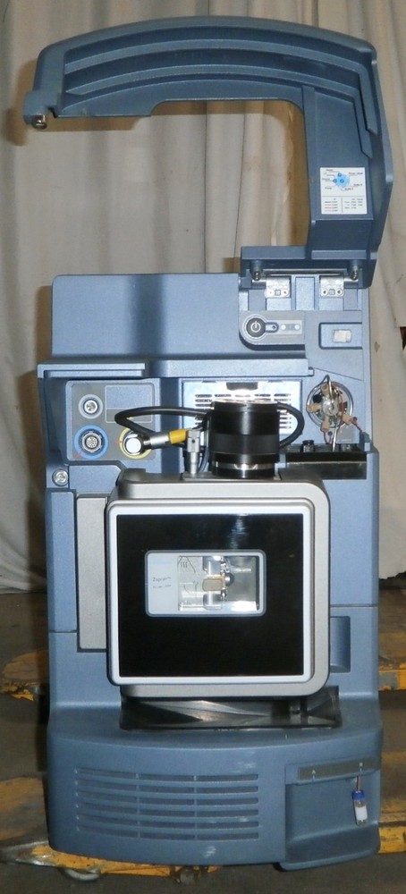 WATERS XEVO TQD quadrupole mass detector