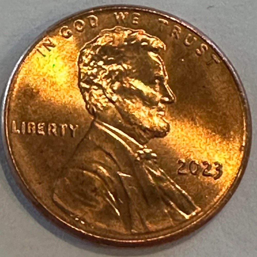 MINT ERROR - 2023-P "EXTRA V" LINCOLN SHIELD CENT (NICE COIN) (RED, HIGH GRADE)