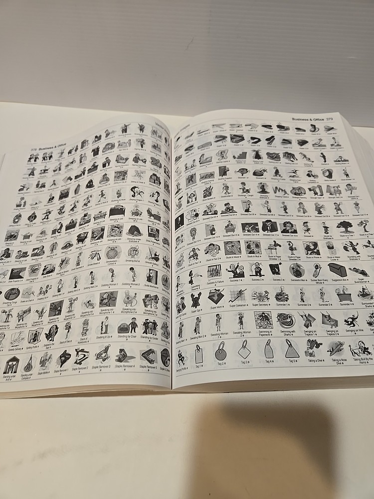 Nova Development Art Explosion 800,000 Image Library on 34 CDs.