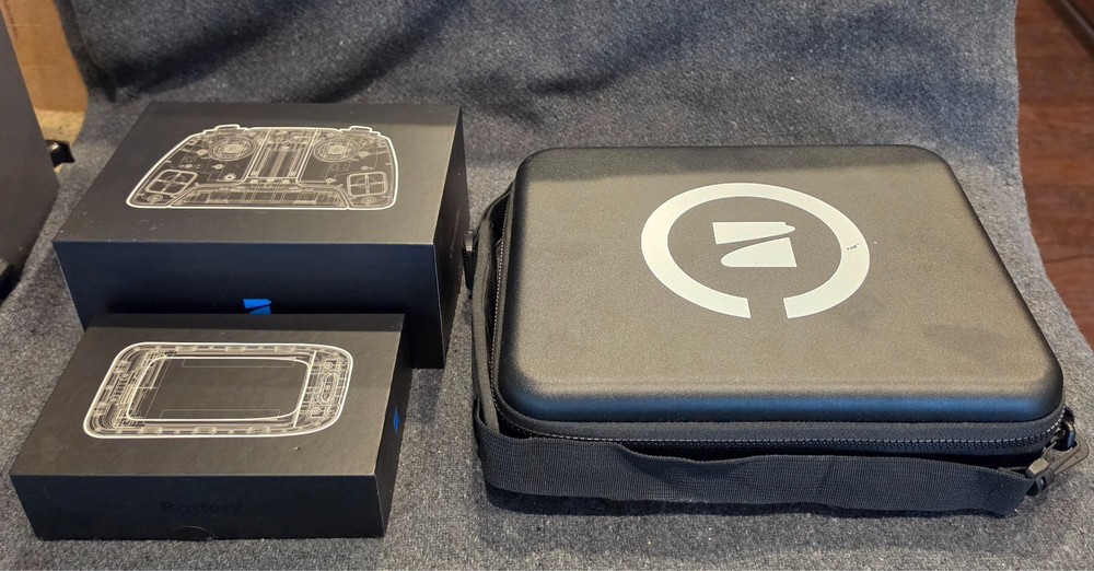 Skydio 2 Drone, 2 Batteries, Controller, Original Packaging, Accessories