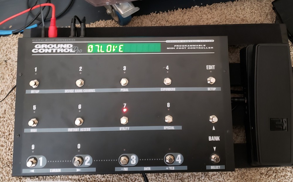 Voodoo Lab Ground Control Pro Programmable MIDI Foot Controller - Good Condition