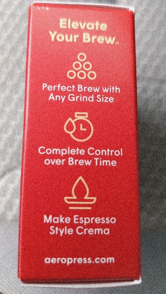 AeroPress Flow Control Filter Cap Stops Drip for Full Control Over Grind Size