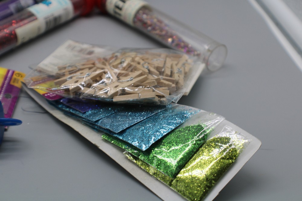 Glitter art supplies