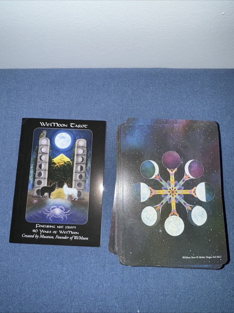 We'Moon Tarot Card Deck, Boxed Set with Book EUC