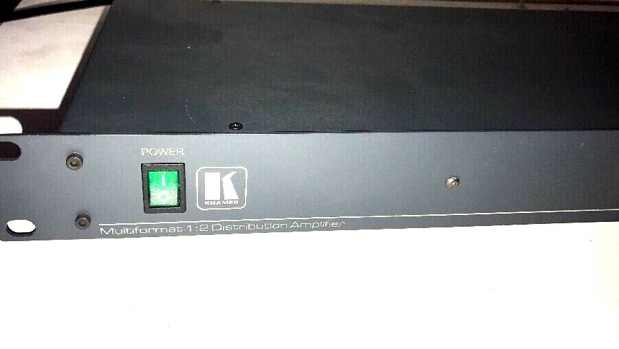 Kramer Electronics VP-72 1:2 Multi−Format Video Graphics Distribution Amplifier