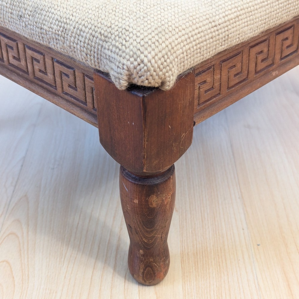 Vintage Floral Pattern Needlepoint Foot Stool Wood Rectangular 14"x12"x8"