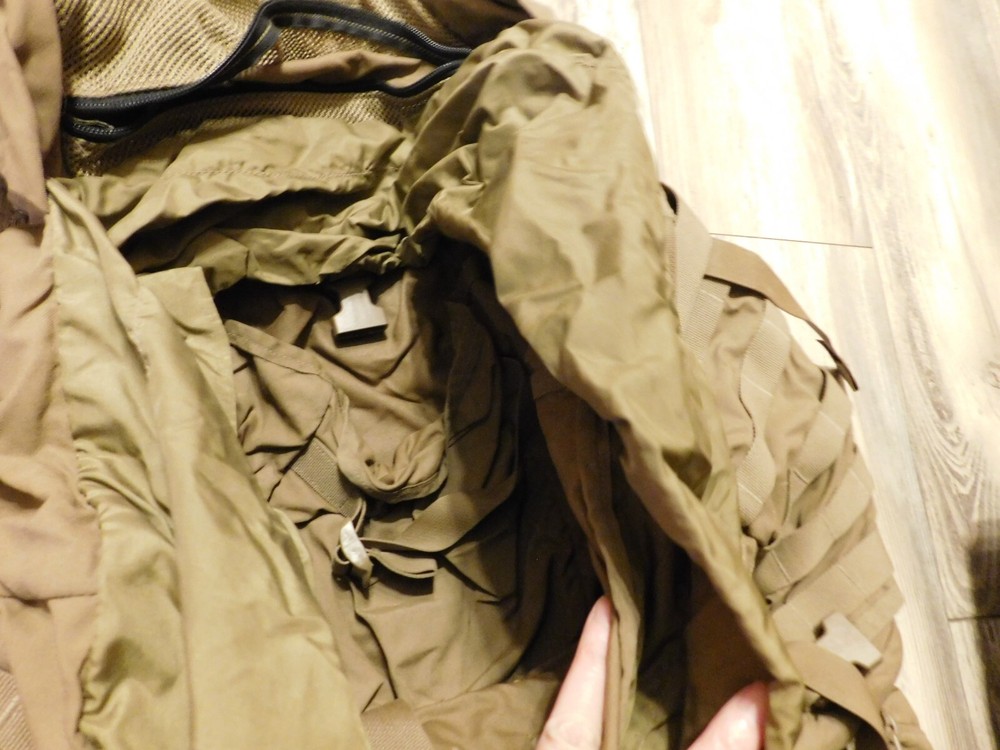 USMC TAN FIELD PACK ( MAIN PACK ONLY) LARGE