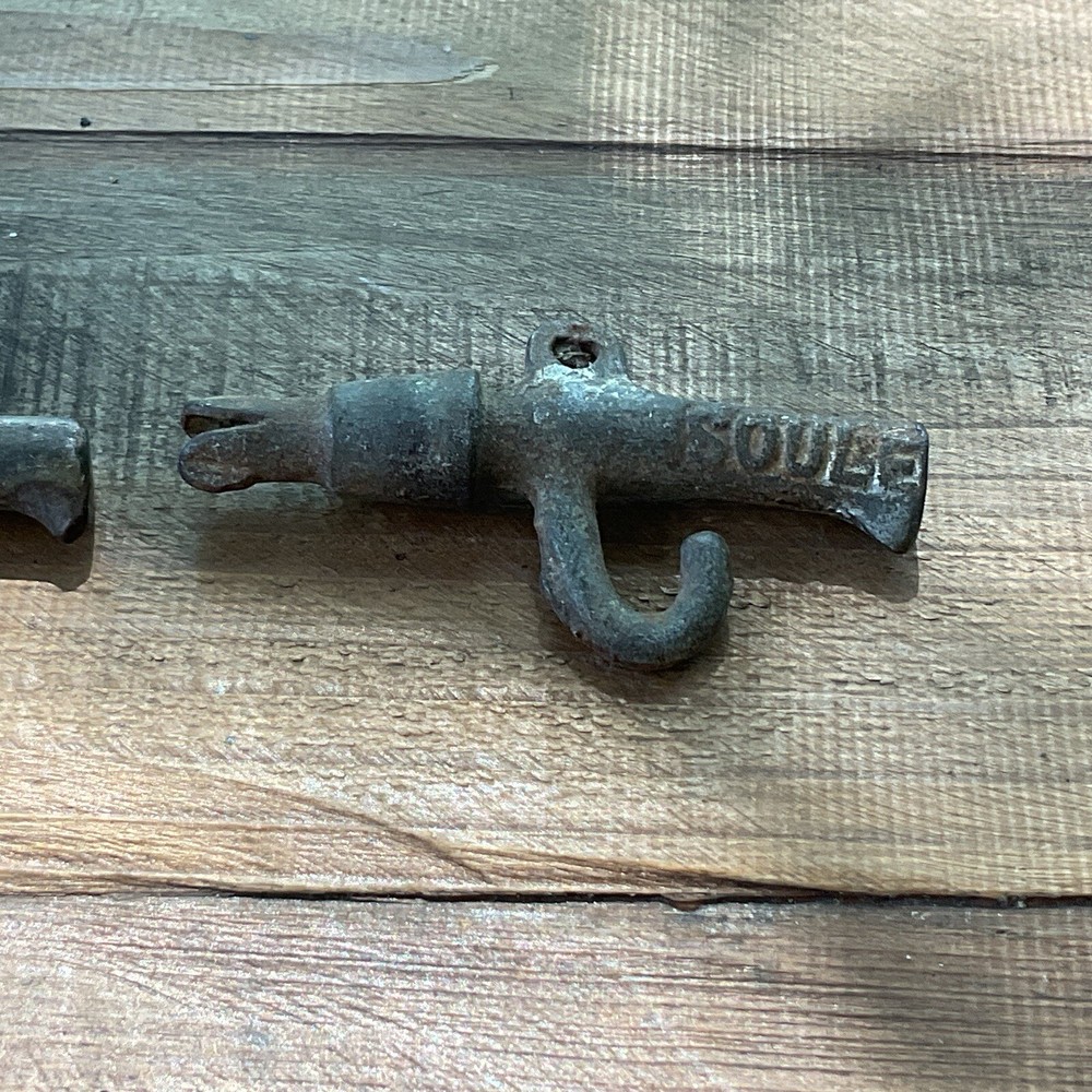 Vintage Cast Iron Maple Tree Spiles Taps Sugaring