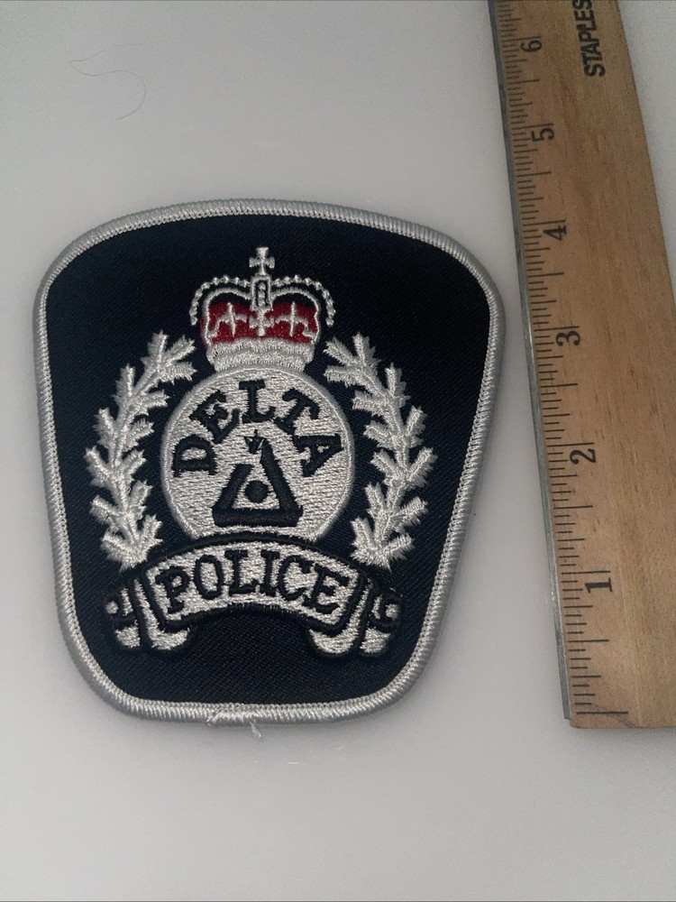 Delta  Police  Canada Shoulder Patch Obsolete