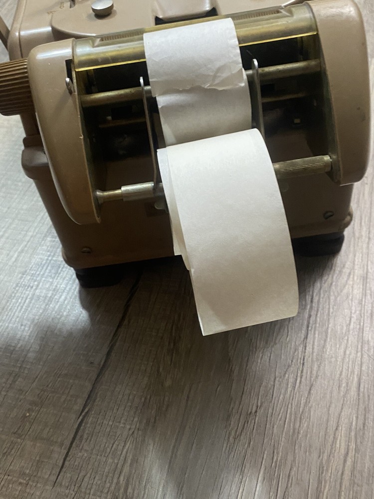 Vintage ncr adding machine 154-2-77x