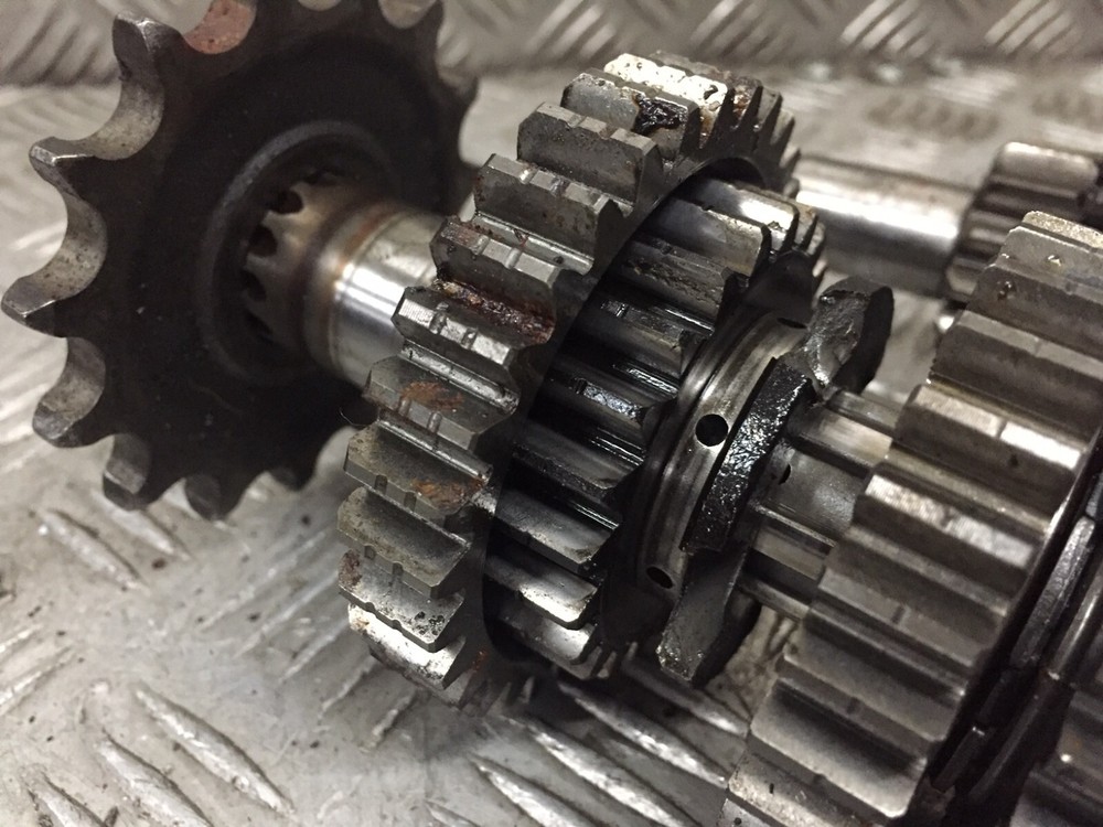SUZUKI SV650 SV 650 gear box