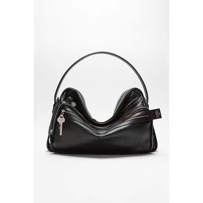 ACNE Studios CAMERO PARTY SHOULDER BAG Large Size