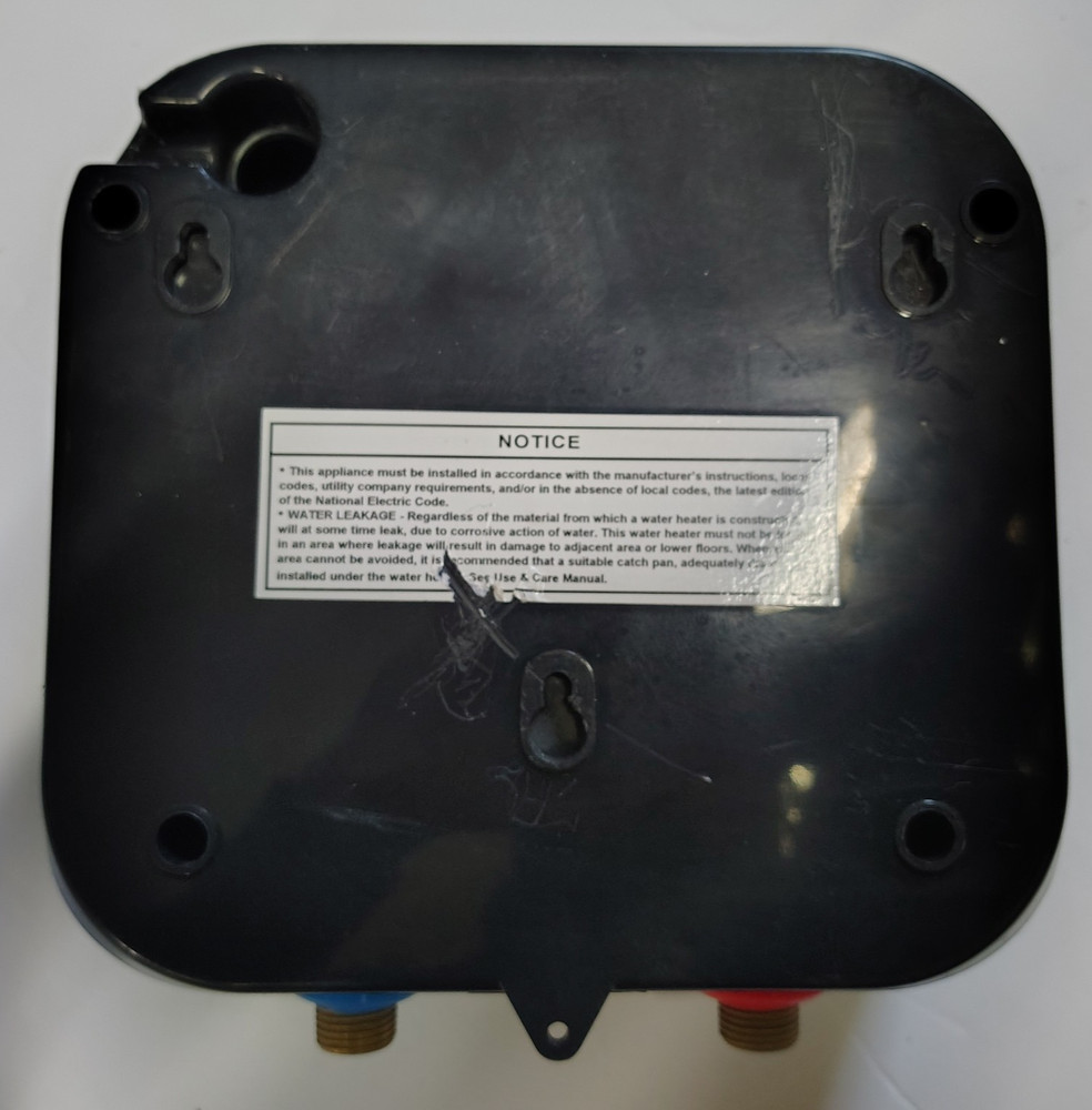 GE Tankless Water Heater Small Point of Use - 5.5KW - Model No. GE06SNHPDG01