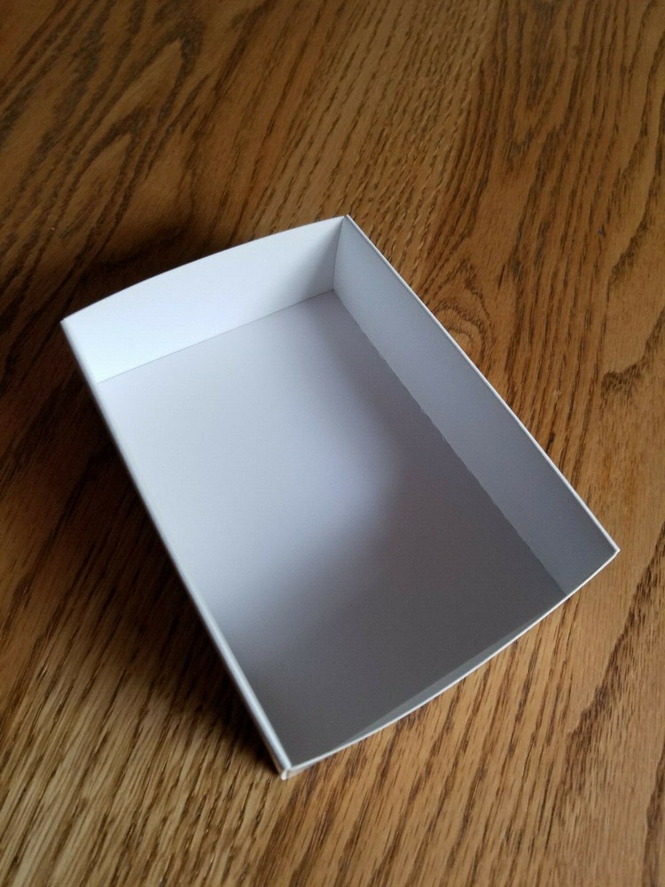 FB-8 Fold up boxes 24 count White 5-1/8" X 3-3/4"
