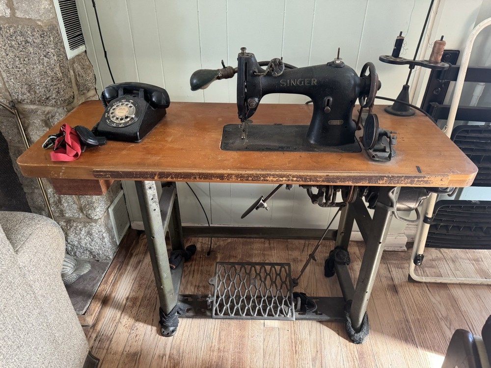 Singer Sewing Machine
