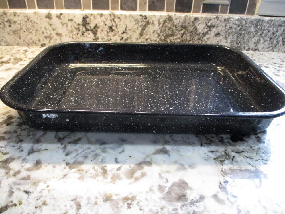 Enamelware Graniteware black speckled rectangle baking pan roaster 16x12x2"