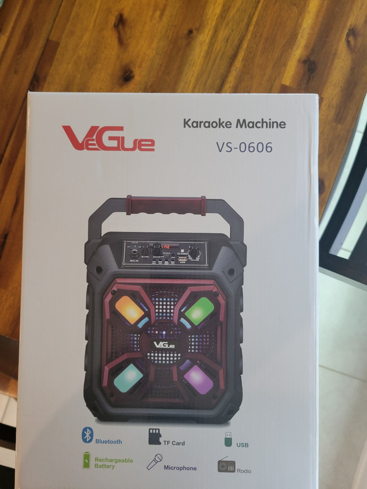 VeGue Karaoke Machine