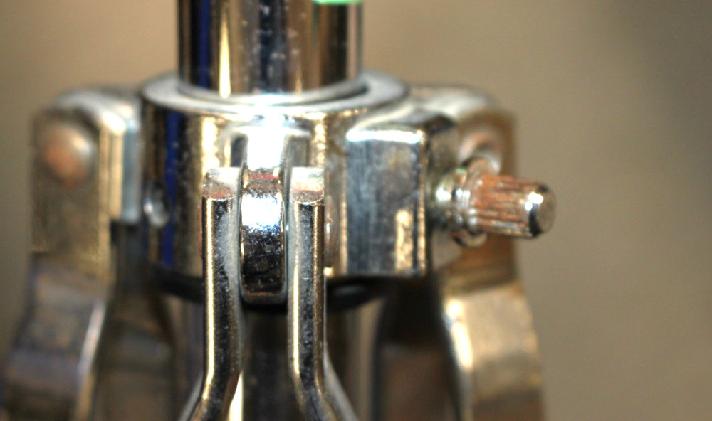 Ludwig Throne Replacement Base - Missing Knob #R5323