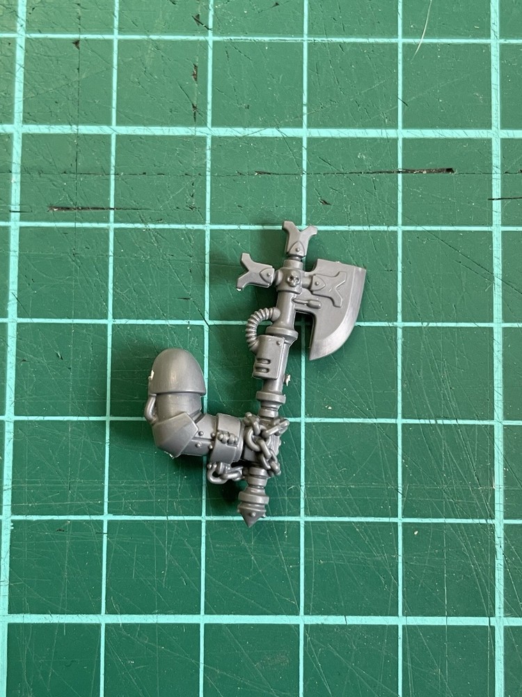 Black Templars Crusaders Weapons and Accessories (bits) axe