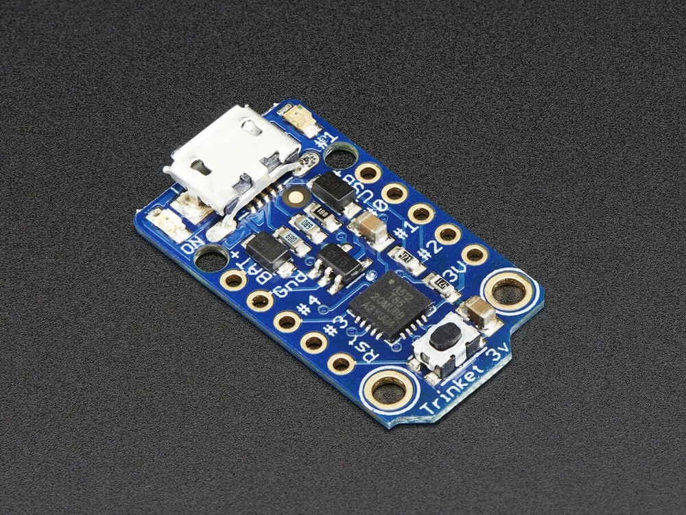Trinket -Adafruit ADA-1500 3v Mini Microcontroller - 3.3V Logic - MicroUSB