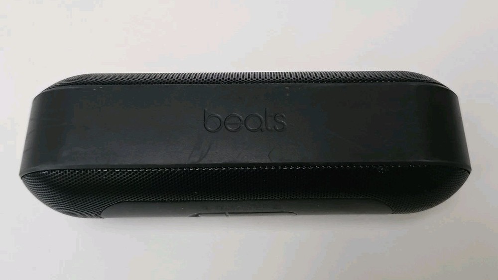 Various Electronics For Parts Garmin, Switch Case, Beats Pill *Check Details*