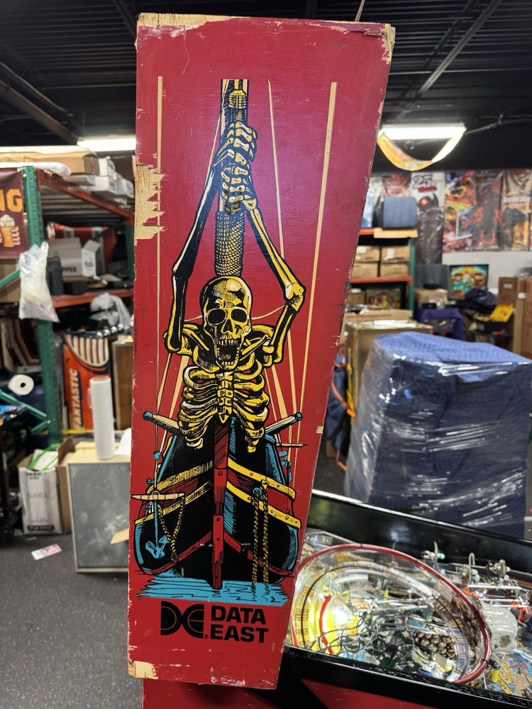 DATA EAST HOOK PINBALL MACHINE FULLY REFURBISHED PLAYS GREAT ROBIN WILLIAMS