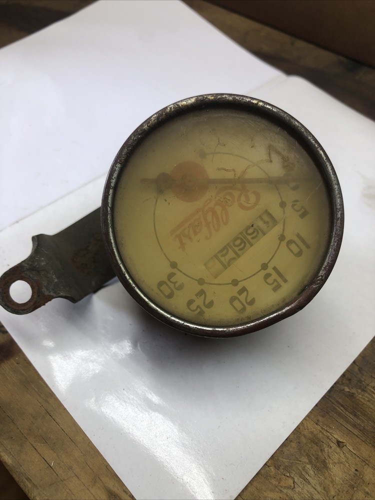 VINTAGE BICYCLE ROLLFAST SPEEDOMETER LOT C