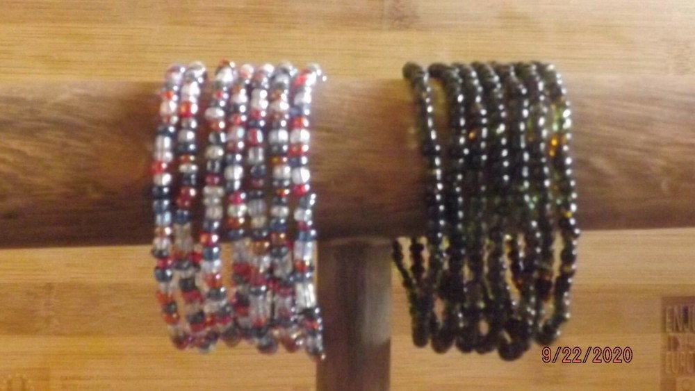 Seed Beaded Multi Colored **Patriotic Mixes** Stretch Bracelet
