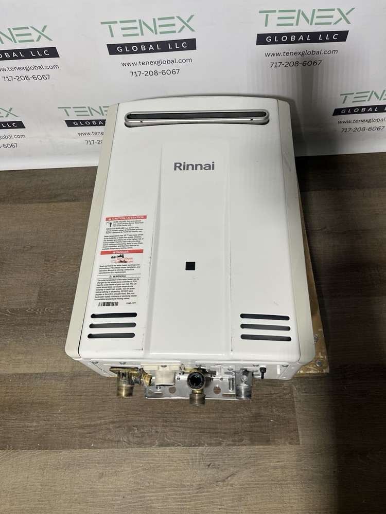 Rinnai V53DeN Outdoor Tankless Water Heater 120k BTU Natural Gas (B-18 #1535)