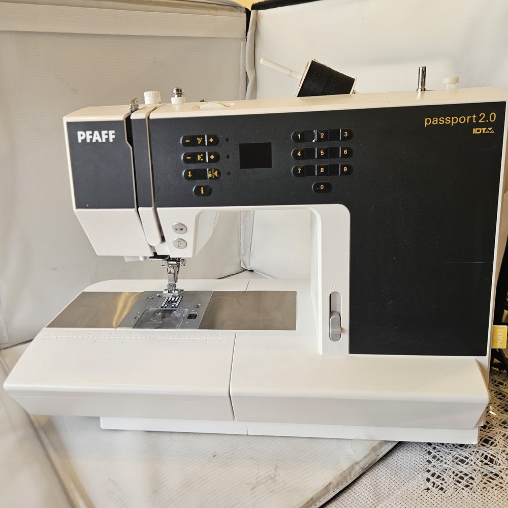 Pfaff Passport 2.0 Sewing Machine