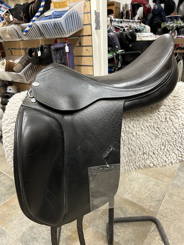 Jaguar Harry Dobbs 17.5 Reg Tree