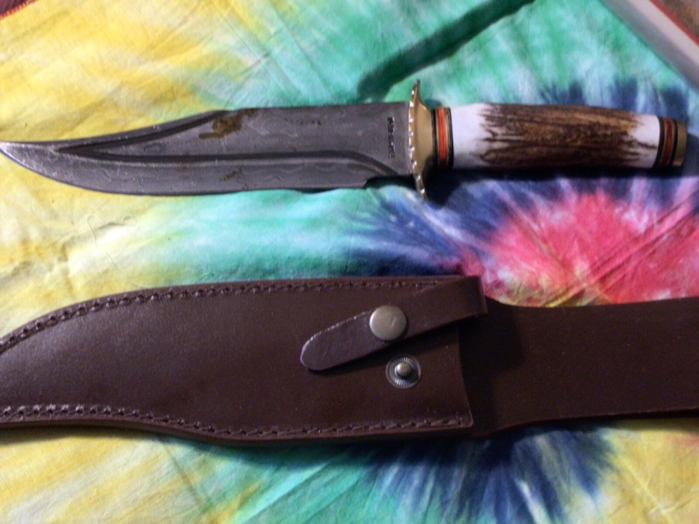 Large Trophy Stag Bowie Knife