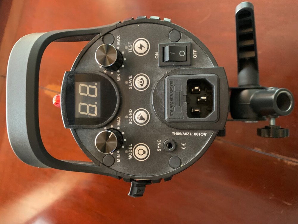 godox de300 studio flash