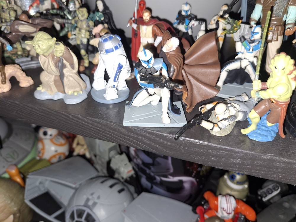 31 star wars 2'' Hasbro, Lfl, Disney, Mostly Hasbro