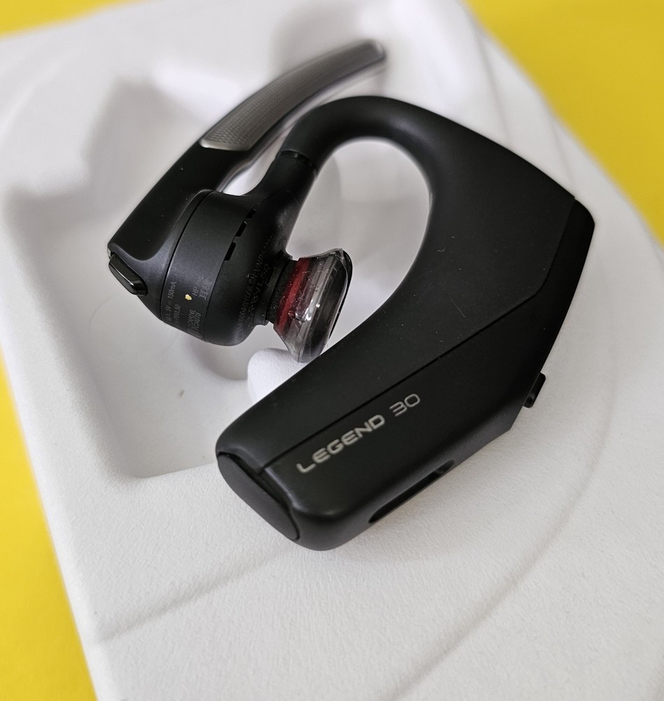 Plantronics POLY Voyager Legend 30 Noise Cancelling Bluetooth Headset